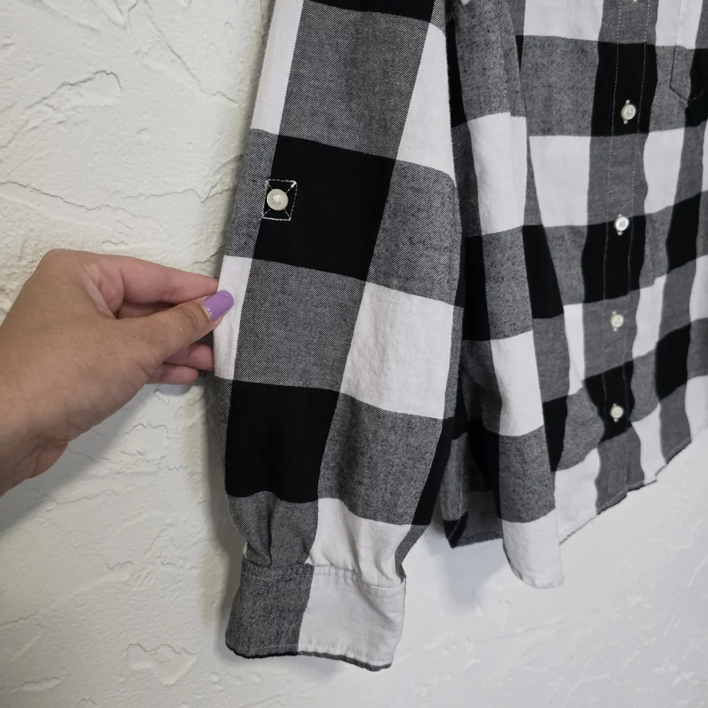 Tommy Hilfiger Black And White Plaid Top Size Medium - Picture 4 of 11